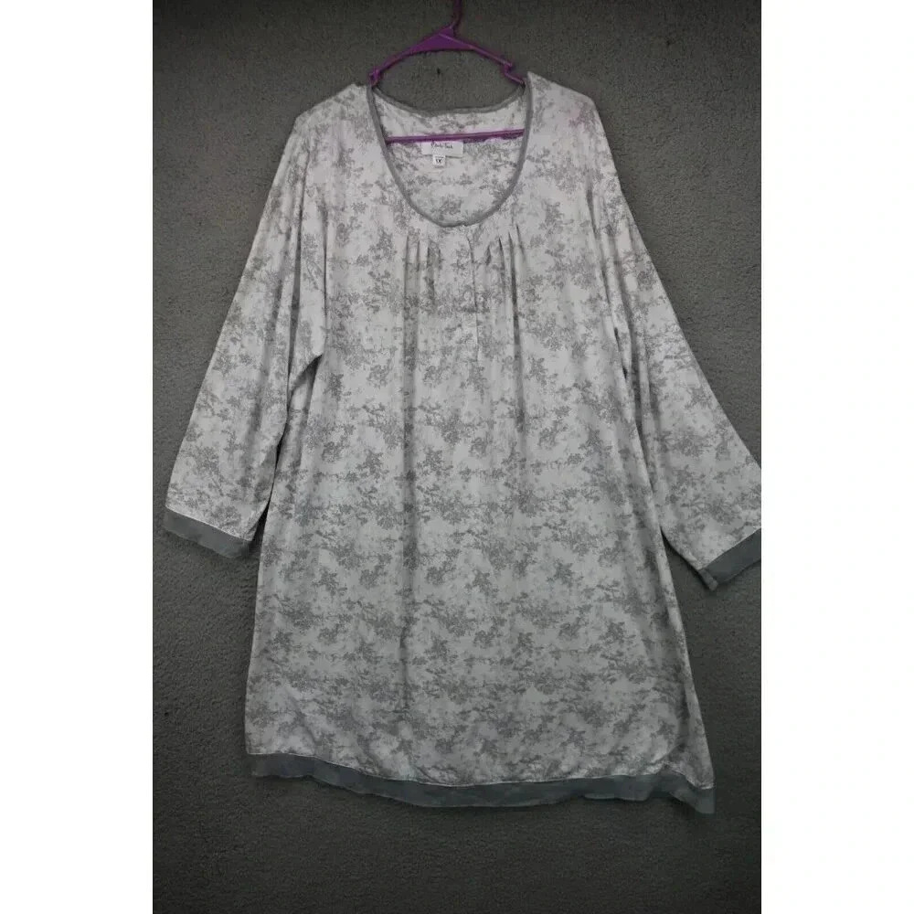 Body Touch Long Sleeve Pajama Gown-Size 1X-Very soft